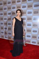 Madhuri Dixit at Vogue Beauty Awards in Taj Land_s End on 28th July 2011 (102).JPG