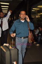 Gulshan Grover snapped in Mumbai Airport on 29th July 2011 (38).JPG