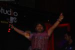 Kailash Kher performs live for Coke Studio in Hard Rock Cafe, Mumbai on 29th July 2011 (6).JPG