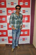 Manoj Bajpai at Aarakshan promotional event in Big FM on 29th July 2011 (11).JPG