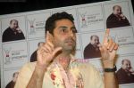 Abhishek Bachchan teaches at Anupam Kher_s Action Prepares in Santacruz, Mumbai on 2nd Aug 2011 (29).JPG