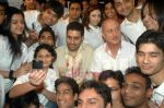 Abhishek Bachchan teaches at Anupam Kher_s Action Prepares in Santacruz, Mumbai on 2nd Aug 2011 (55).JPG
