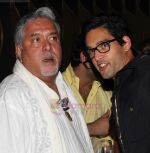 Vijay Mallya at Rishi Acharya�s Birthday Brunch in Tryst, Phoenix Mills, Mumbai on 9th Aug 2011 (12).JPG