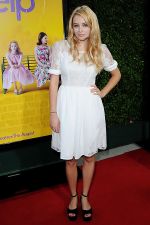 Keeley Hazell attends the LA Premiere of THE HELP in Samuel Goldwyn Theater, Beverly Hills on 9th August 2011 (2).jpg