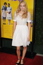 Keeley Hazell attends the LA Premiere of THE HELP in Samuel Goldwyn Theater, Beverly Hills on 9th August 2011 (5).jpg