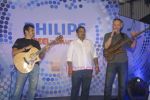 Shankar-Eshaan-Loy at Philips event in Trident, Bandra, Mumbai on 12th Aug 2011 (6).JPG
