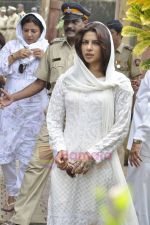 Priyanka Chopra at Bollywood pays tribute to Shammi Kapoor on 14th Aug 2011 (138).JPG