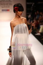 Model walks the ramp for Gen Next Show at Lakme Fashion Week 2011 Day 1 in Grand Hyatt, Mumbai on 17th Aug 2011 (57).JPG