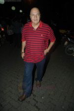 Prem Chopra at Shabri special screening in Ketnav on 20th Aug 2011 (12).JPG