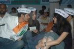 Celina Jaitley, Shreyas Talpade support Anna Hazare in Azad Maidan on 21st Aug 2011 (65).JPG