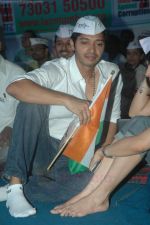 Shreyas Talpade support Anna Hazare in Azad Maidan on 21st Aug 2011 (82).JPG