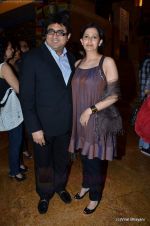 at Manish Malhotra Show at Lakme Fashion Week 2011 Day 5 in Grand Hyatt, Mumbai on 21st Aug 2011 (91).JPG