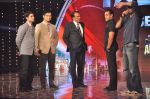 Salman Khan, Dharmendra at COLORS India_s Got Talent Season 3 in Filmcity, Goregaon on 22nd Aug 2011 (97).JPG