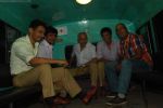 Naseeruddin Shah, Ravi Kishan at Chaalis Chaurasi on location in Mumbai on 23rd Aug 2011 (45).JPG