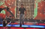 Salman Khan on the sets of Sa Re Ga Ma Lil Champs in Famous Studio on 23rd Aug 2011 (50).JPG