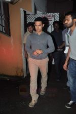 Aamir Khan at Shankar Ehsaan Loy 15 years concert celebrations in Mumbai on 24th Aug 2011 (34).JPG
