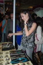 Dia Mirza at Femina Fair in J W Marriott on 24th Aug 2011 (45).JPG
