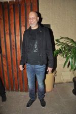 Loy Mendonsa at Shankar Ehsaan Loy post concert in Bungalow 9 on 24th Aug 2011 (45).JPG
