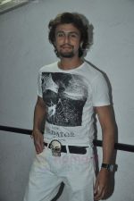 Sonu Nigam at Shankar Ehsaan Loy 15 years concert celebrations in Mumbai on 24th Aug 2011 (132).JPG