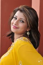 Nadeesha Hemamali in Yellow Saree Photoshoot on 23rd April 2010 (4).JPG