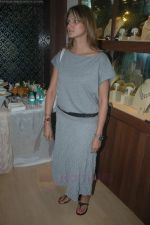 Nandita Mahtani at Neelam Kothari_s store launch in Bandra, Mumbai on 25th Aug 201 (22).JPG