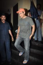 Aamir Khan at special screening of Bodyguard in Pixion, Bandra, Mumbai on 29th Aug 2011 (74).JPG