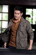 Mahesh Babu in Dookudu Movie Still Mahesh Babu in Dookudu Movie Still (2).jpg