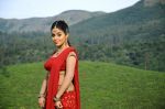 Shamna Kasim (Poorna) in Chelagatam Movie Stills (18).jpg