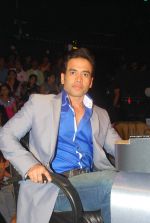 Tusshar Kapoor on the sets of India_s got talent in Filmcity on 29th Aug 2011 (51).JPG