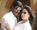 Sameera Reddy, Vishal in Vedi Movie Stills (27).jpg