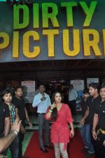Vidya Balan at Dirty picture film first look in Bandra, Mumbai on 30th Aug 2011 (36).JPG