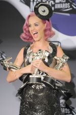 Katy Perry at the 2011 MTV Video Music Awards in LA on 28th August 2011 (17).jpg