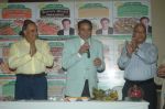 Dharmendra at the Launch of YUMMY CHEF Heat and Eat in Novotel hotel, Mumbai on 1st Sept 2011 (13).JPG