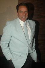 Dharmendra at the Launch of YUMMY CHEF Heat and Eat in Novotel hotel, Mumbai on 1st Sept 2011 (15).JPG