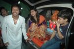 Shreyas Talpade brings ganpati home in Mumbai on 1st Sept 2011 (39).JPG