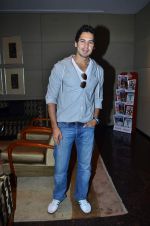Dino Morea with FDCI for Cool Mall online website on 4th Sept 2011 (9).JPG