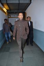 Irrfan Khan on Day 3 at Van Heusen India Mens Week on 4th Sept 2011 (36).JPG