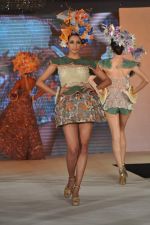 at WLC Chimera fashion show in Leela Hotel on 8th Sept 2011 (279).JPG