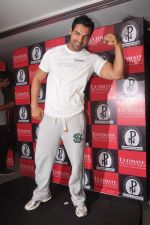 John Abraham announced as the Ultimate Nutrition_s brand ambassador at the Trident on 12th Sept 2011 (17).JPG