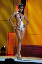 Miss Universe 2011 bikini round (39).jpg