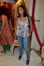 Munisha Khatwani at the launch of new collection by designer Nisha Sagar in Juhu, Mumbai on 13th Sept 2011 (93).JPG
