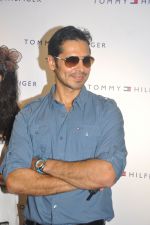 Dino Morea attends The Opening of Tommy Hilfiger store in Hyderabad at Banjara Hills on 15th September 2011 (17).jpg