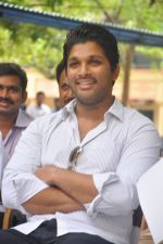 Allu Arjun attends No Child Labour Event on 16th September 2011 at St. Ann_s High School in Secunderabad (81).JPG