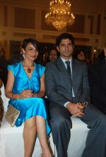 Farhan Akhtar, Adhuna Akhtar at Giants Awards in Trident, Mumbai on 17th Sept 2011 (21).JPG