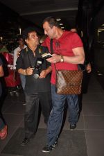 Sanjay Dutt snapped at airport on 17th Sept 2011 (8).JPG
