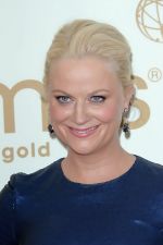 Amy Poehler attends the 63rd Annual Primetime Emmy Awards in Nokia Theatre L.A. Live on 18th September 2011 (2).jpg
