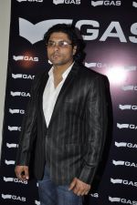 at Gas fashion showcase in Escobar, Mumbai on 21st Sept 2011 (14).JPG