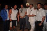 Sanjay Dutt meets Sheru Classic bodybuilding contestants on 22nd Sept 2011 (13).JPG