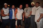 Sanjay Dutt meets Sheru Classic bodybuilding contestants on 22nd Sept 2011 (18).JPG