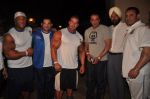 Sanjay Dutt meets Sheru Classic bodybuilding contestants on 22nd Sept 2011 (19).JPG
